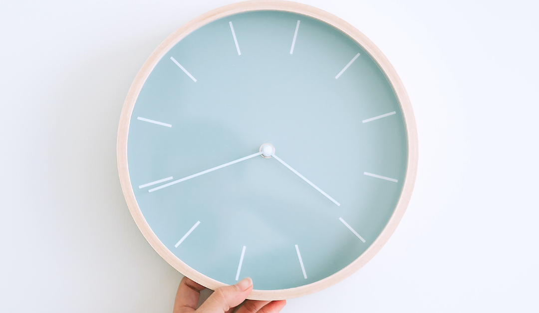 How to help your employees budget and set realistic goals